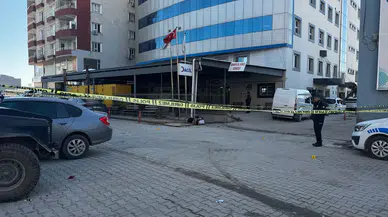 Mardin'de kanlı kavga! Sokakta ortasında mermiler havada uçuştu