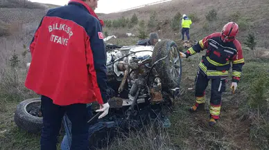 Otoyolda dehşet anları...Susurluk’ta araç şarampole uçtu!