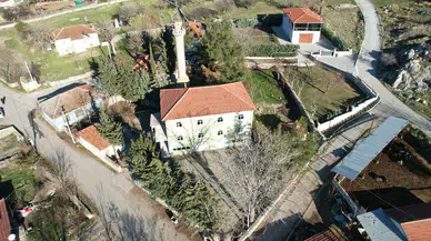 Bağışla yapılmıştı, satışa çıktı: 25 yıllık cami borçlu bağışçısı yüzünden icrada!