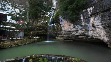 Trabzon’da yer altı turizminin gözdesi: Çal Mağarası