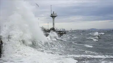 Denizlerde alarm! Meteoroloji uyardı, fırtına kapıda, rüzgar hazırda...