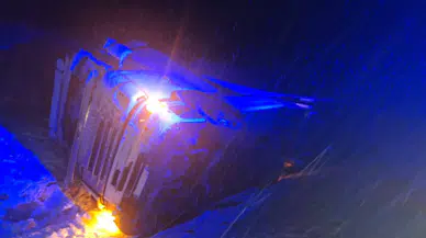 Tır yolda değil buz pistinde sandı... Bilecik-Yenişehir yolunda can pazarı yaşandı!