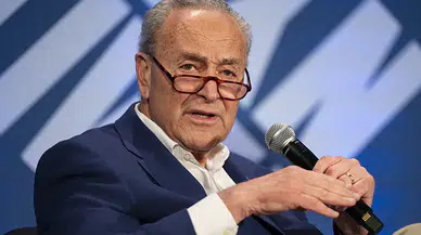 'Şehirlerde korku devri': Schumer’den Trump’a sert ICE uyarısı!