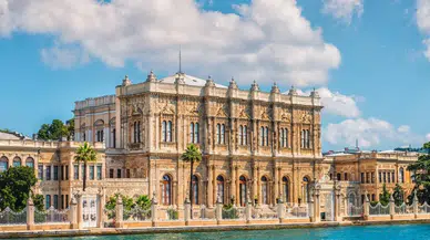 Milli değerler dünyaya açılıyor: Saraylarda fotoğraf çekmek artık serbest