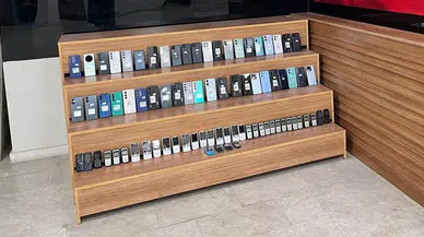 Şanlıurfa'da milyonlar ortaya saçıldı: 2,6 milyon liralık telefon ele geçirildi!