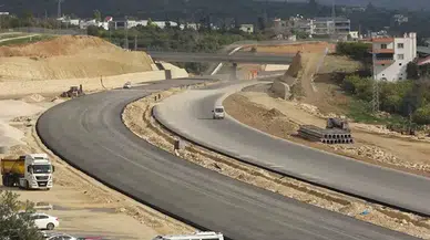 4 saatlik yol 18 dakikaya düşüyor... Çeşmeli-Kızkalesi otoyolunda sona gelindi!