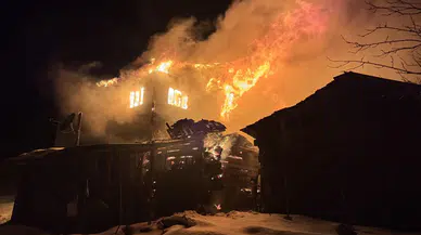 Karabük’te yangın faciası! Alevler evi yok etti