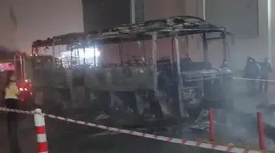 Kapıkule’de korkutan yangın: Otobüs küle döndü