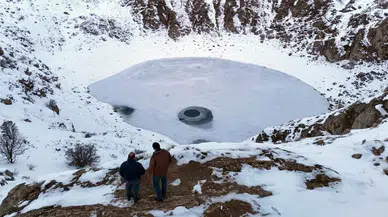 Anadolu’nun nazar boncuğu dondu! Kızılçan Gölü’nde görsel şölen