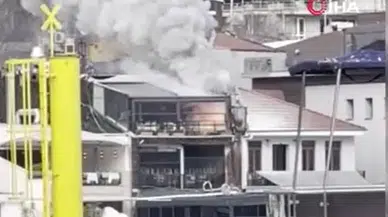 İstanbul’un göbeğinde alevler yükseldi: 3 katlı iş yerinde yangın çıktı!