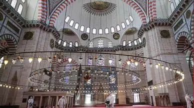 Bugün Recep ayının kaçıncı günü? 2026 yılı Recep ayı takvimi araştırmaları sürüyor