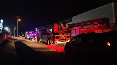 Sanayi bölgesinde korku dolu anlar! fabrikada yangın