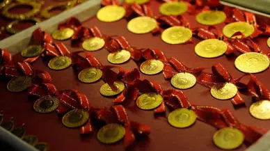 Altın fiyatlarında tarih yazılıyor: 28 Ocak (Bugün) gram altın, çeyrek altın, tam altın ne kadar oldu? Kapalı Çarşı fiyat listesi