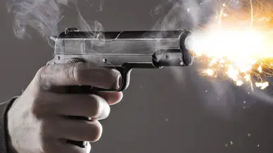 Eşiyle tartıştı, sokağı savaş alanına çevirdi! Esenyurt’ta silahlı dehşet