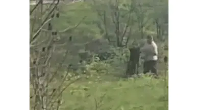 Avcılar’da kan donduran görüntüler! Köpeğine kemerle işkence edip havaya savurdu