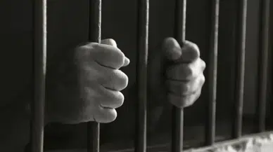 İskenderun'da satırlı dehşet: Menüde yemek bulamayınca katliam yapıyordu!