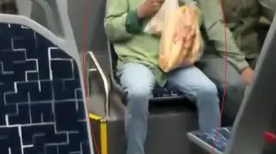 Sakarya halk otobüsünde poşetli skandal! Üstelik yolcuların gözü önünde...