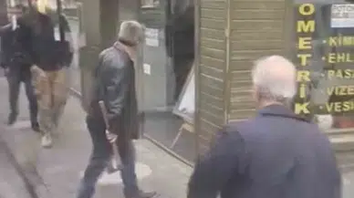 Trafikte sinir krizi kanlı bitecekti: 65 yaşındaki sürücüden baltalı saldırı!