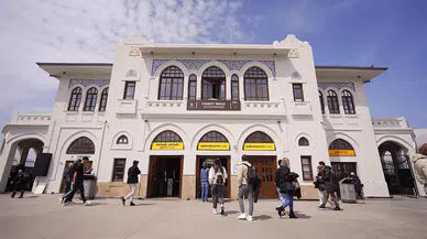 Halk panik içinde izliyor! Kadıköy İskelesi’nde gizemli hareketlilik