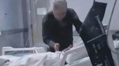 Vicdanı sustu, zorbalığı konuştu: 80 yaşındaki hasta babasına elini kaldırdı!