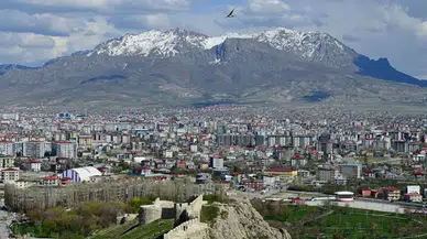 Van hava durumu! 9 Nisan bugün yağmur var mı, sıcaklık kaç derece olacak?