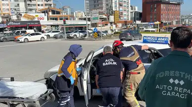 Başkentte korkunç kaza! Eğitim aracıyla otomobil kafa kafaya çarpıştı