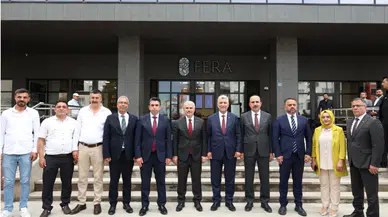Konya'da gençliği buluşturan merkez: Bakan Bolat ve Başkan Altay’dan ortak mesaj