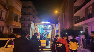 Antalya'da personel lojmanından alevler yükseldi... Mahallede korku dolu anlar!