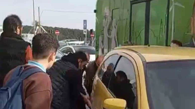 Ne korna çalındı ne kavga çıktı... Trafikte sinir değil çözüm konuştu!