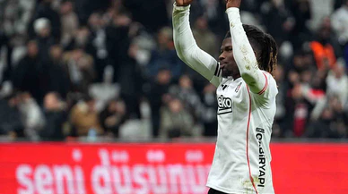 Goller yağıyor, Beşiktaş zafere doymuyor: Abraham ve Touré’den gövde gösterisi!