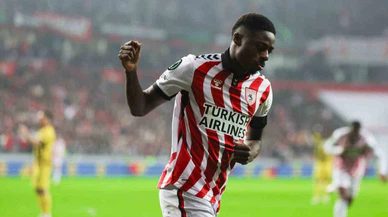 Fenerbahçe’de Musaba resmen tescillendi: Kanat rotasyonuna yeni hamle geldi