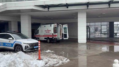 İnsanlıktan nasibini alamayan eski kocadan vicdanları yakan saldırı... Başından aşağı kezzap döktü!