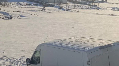 Kontrolden çıktı, şarampole yuvarlandı: Gercüş'te  minibüs kazası!