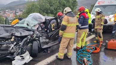 İzmir’de dehşet zinciri... Çinli yolcu araçta sıkıştı, 5 dakikada hayata döndü!