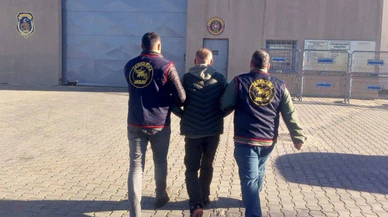 Gaziantep'te uyuşturucu tüccarına geçit yok: 12 yıllık firari jandarmadan kaçamadı!