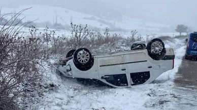Bilecik'te direksiyonla dans eden araç takla attı... Ortaya film sahnesi çıktı!