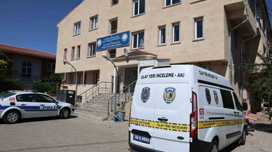 Nevşehir’de davetsiz misafirler iş başında... Aile geldi, altınlar çoktan gitmişti!