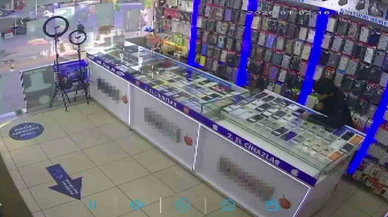 Kova ve viledayla oyaladılar... Pendik'te 283 bin liralık vurgun!