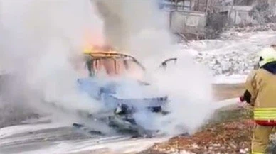 Kahramanmaraş’ta araç yangını: Otomobil kullanılamaz hale geldi!