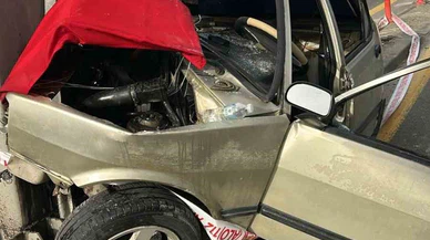 Tren garı önünde can pazarı... Ankara’da genç sürücü bariyere ok gibi saplandı!