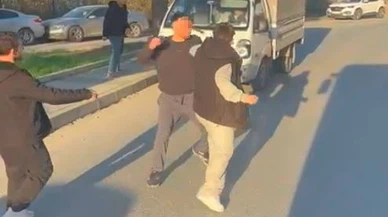 Trafikte sinirler taştı, ortalık karıştı... İstanbul'da yol kavgaları ring kurdurdu!