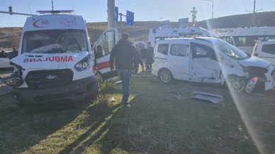 Bingöl’de şifa yolunda facia! Yardım götürürken yardıma muhtaç oldular