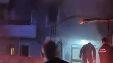 Bursa’da korku filmi gibi gece... Dumanı gören telefona sarıldı, alevler söndürüldü!
