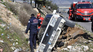 Muğla'da direksiyon boşa düştü, sürücü ölümden döndü!