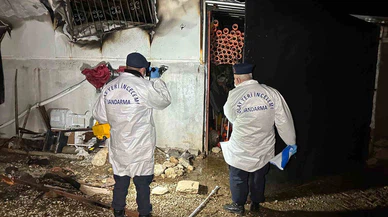 Uşak’ta prefabrik evde can pazarı! Alevler çifti hayattan kopardı