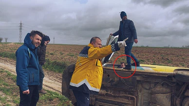 Tekirdağ’da görev yolunda kaza! Çamur PTT’yi devirdi...