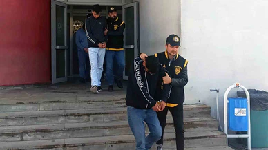 Adana'da 'Komiser Vedat' tuzağı... FETÖ korkusuyla 69 yaşındaki kadını böyle dolandırdılar!