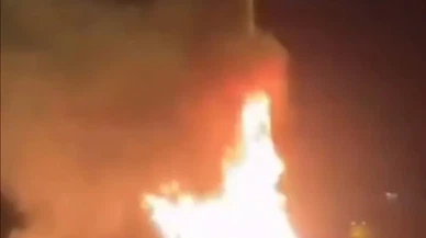 Samsun’da alevler yükseldi, umutlar söndü! Park halindeki araçtan geriye enkaz kaldı