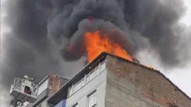 Sultangazi’de yangın kabusu... Yüzü yandı, ailesini bırakmadı!