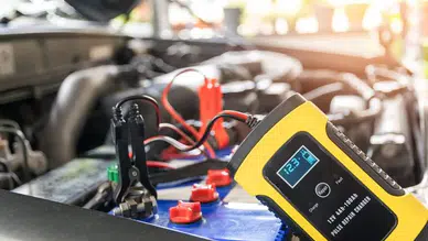 Akü takviye cihazı fiyatları 2025: Popüler modellerde güç, performans ve güncel etiketler